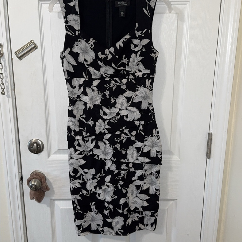 White House Black Market Black and White Floral Mini Dress